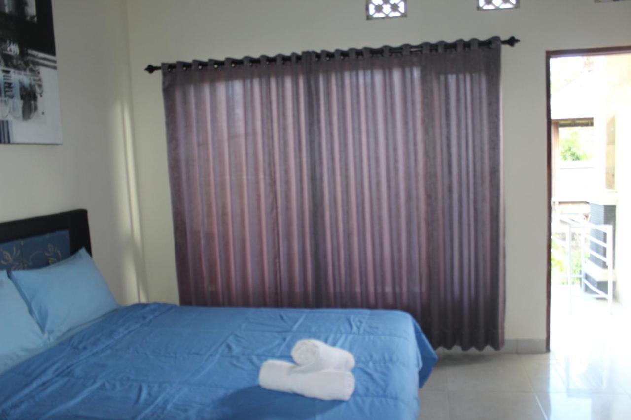 Ady Homestay Улувату Экстерьер фото