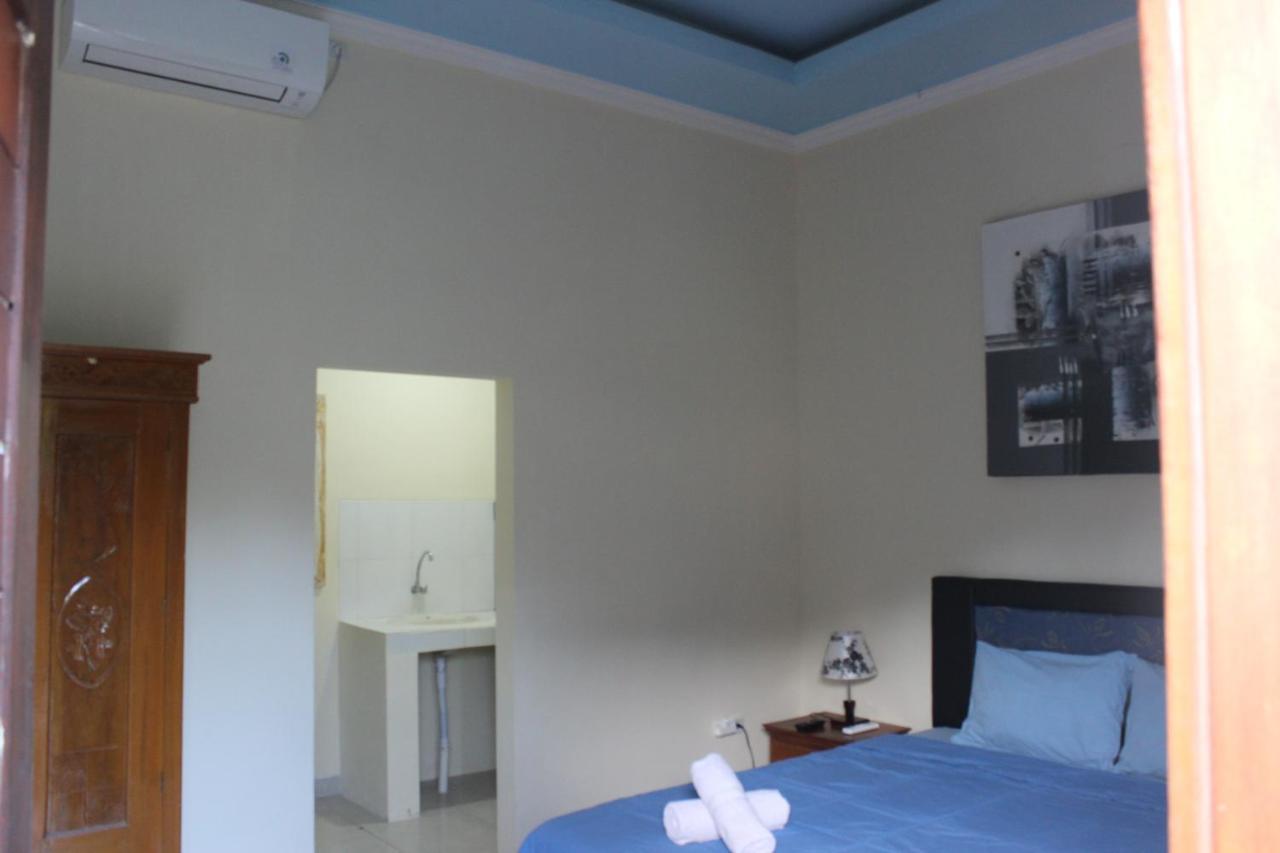 Ady Homestay Улувату Экстерьер фото