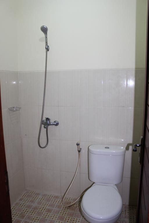 Ady Homestay Улувату Экстерьер фото